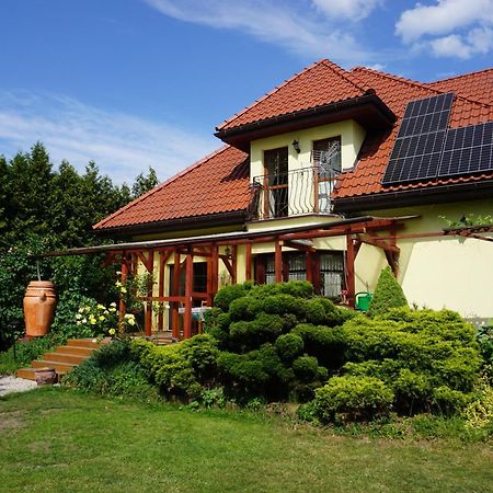 Comfortable House With Garden Manki エクステリア 写真