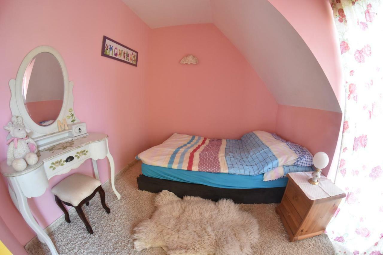 Comfortable House With Garden Manki エクステリア 写真